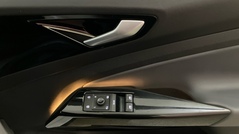 Volkswagen ID.4 109kW Life Pure 52kWh 5dr Auto Electric Estate